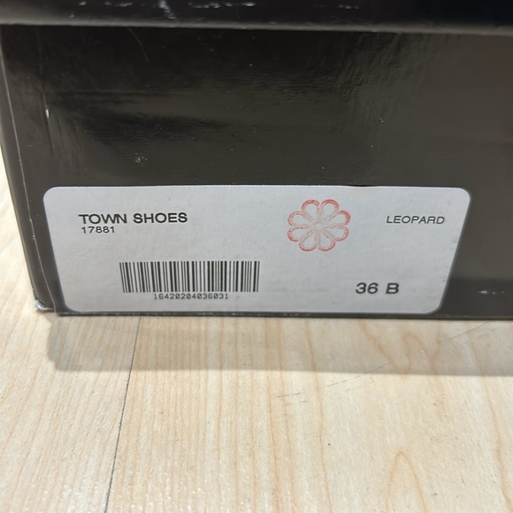 town shoes Leopard Print Ankle Boots in Size 6 - Picture 6 of 6